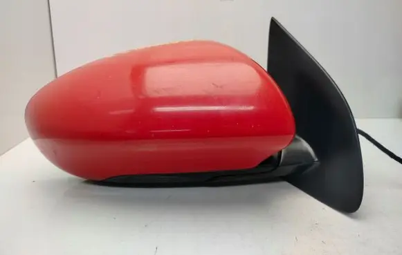 Nissan Qashqai Front door electric wing mirror 