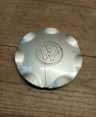 Volkswagen PASSAT B4 Original wheel cap 1H0601149