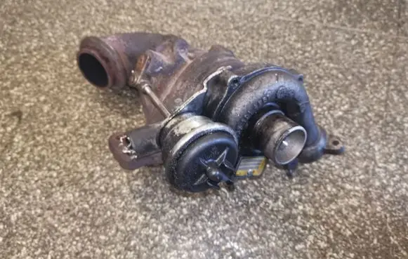 Peugeot 207 Turbo 54359710009 KP35487599
