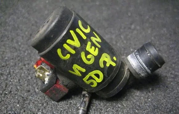 Honda Civic Windscreen/windshield washer pump