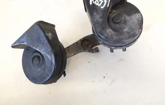 Side speaker trim/cover