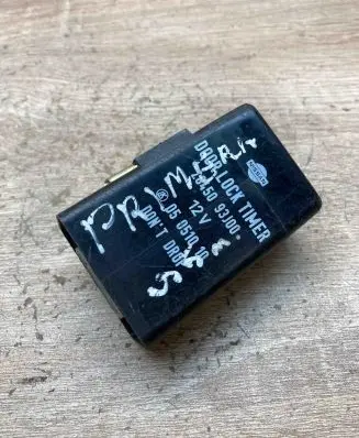 Nissan Primera Door control unit/module 2845093J00 05051010 DoorLockTimer