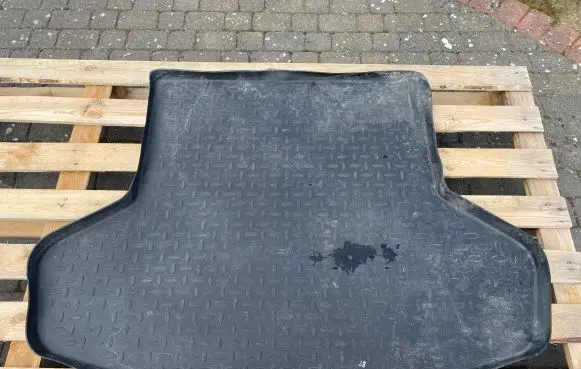 Toyota Avensis T250 Rubber trunk/boot mat liner 