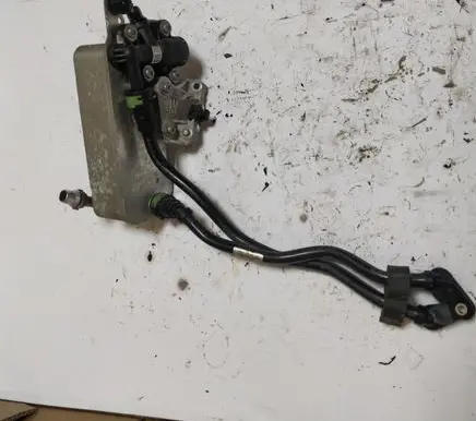 BMW 1 F20 F21 Gearbox / Transmission oil cooler 8570062