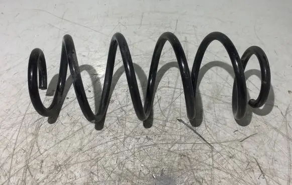 Toyota Yaris Rear coil spring