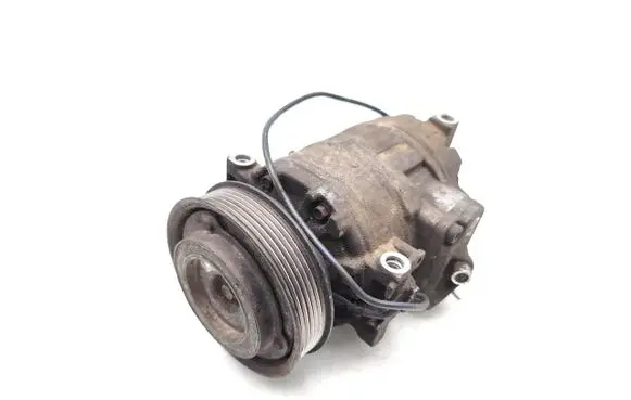Audi A8 S8 D2 4D Air conditioning (A/C) compressor (pump) 4B0260805B