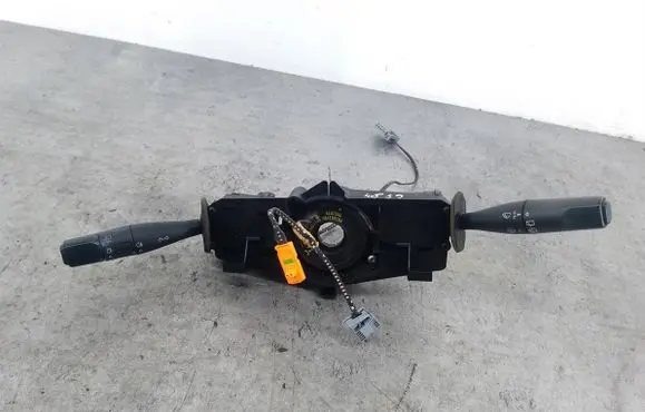 Peugeot 206 Wiper turn signal indicator stalk/switch 9630605180