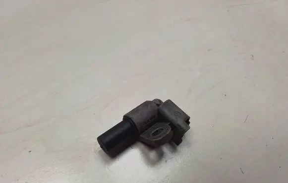Peugeot 307 Camshaft position sensor 9645844080