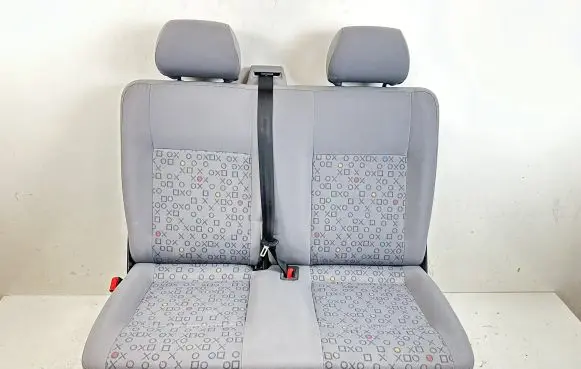 Volkswagen Transporter - Caravelle T5 Second row seats 