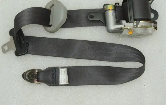 Suzuki Grand Vitara I Front seatbelt 8490282DL1LA5