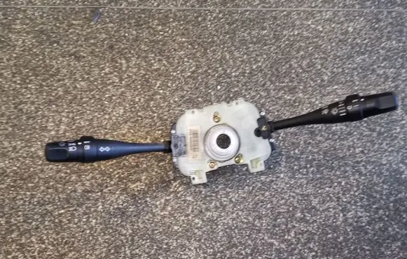 Nissan Micra Wiper turn signal indicator stalk/switch 54034602B