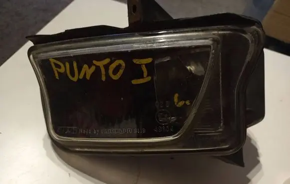 Fiat Punto (176) Front fog light