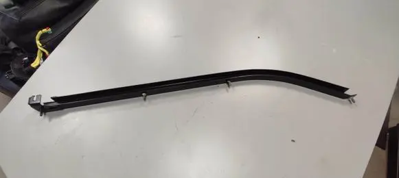 Chrysler Pacifica Sliding door upper top rail 68186030AC
