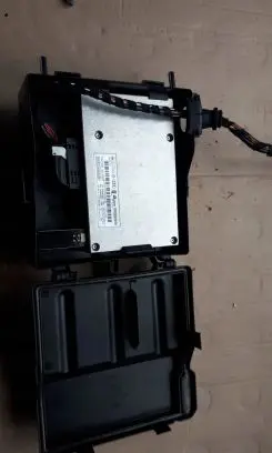 Audi A4 S4 B8 8K Bluetooth control unit module 8T0862335C