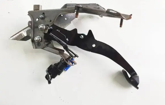 Ford Fiesta Brake pedal