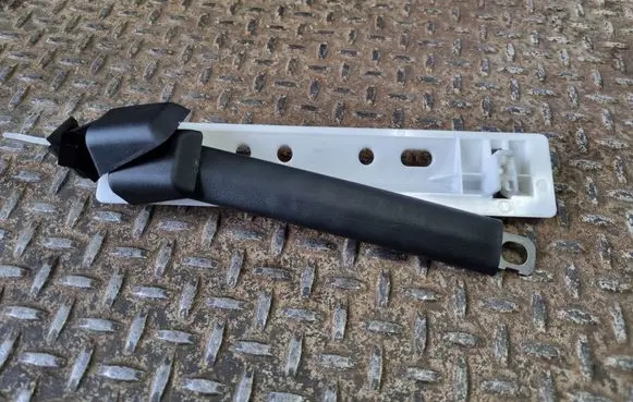 Dodge Challenger Front interior roof grab handle