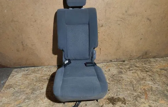 Nissan Almera Tino Rear seat 