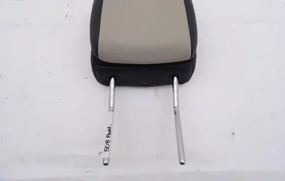 Peugeot 508 Front seat headrest 