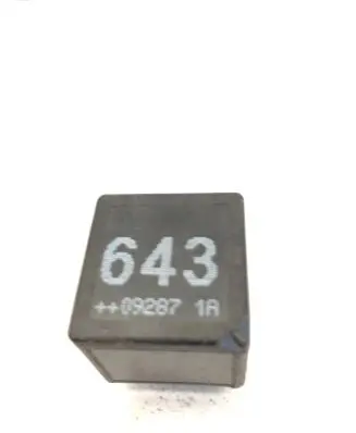 Audi A5 8T 8F Other relay 8K0951253 V23136B6X72