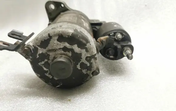 Audi A8 S8 D3 4E Starter motor 02M911023N