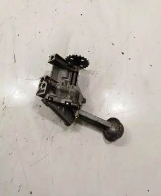 Renault Laguna III Oil pump 7700600532