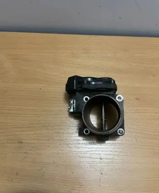 Renault Master III Throttle valve H8201353976 161A01670R