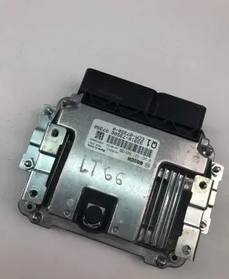 Suzuki Swift III Engine control unit/module ECU 3391073S00 0261S21949