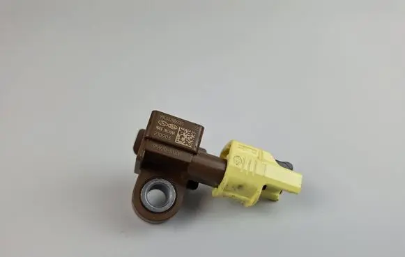 Hyundai Santa Fe Airbag deployment crash/impact sensor 95920S1100