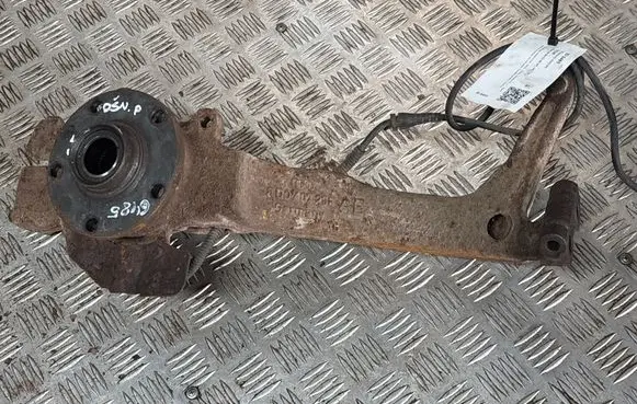 Audi A6 S6 C5 4B Front wheel hub