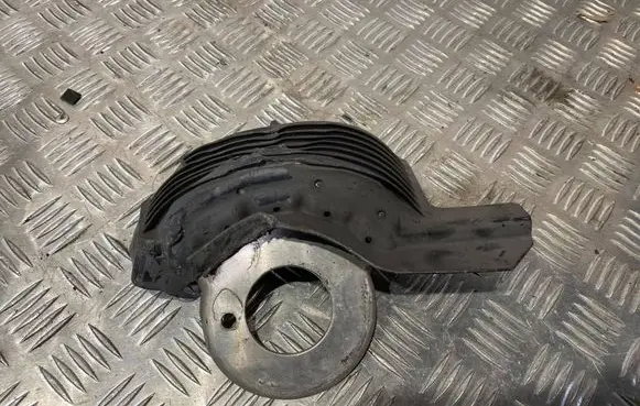 Audi A5 8T 8F Coil spring/strut mount 8K0511540