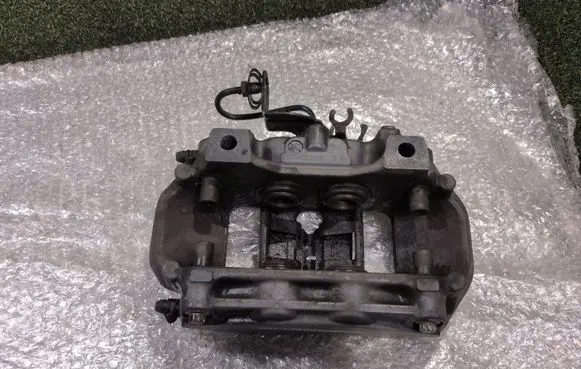 Porsche Cayenne (92A) Rear brake caliper 20A52205 7P0615423