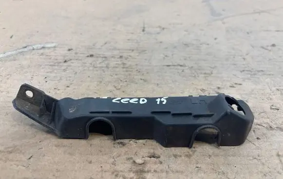 KIA Ceed Front bumper mounting bracket 86515A2000