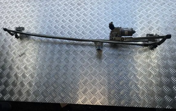 Opel Zafira B Front wiper linkage and motor 404976 5146N