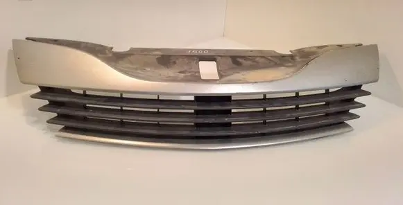 Renault Laguna II Front grill 8200012581