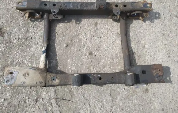 Mercedes-Benz ML W163 Front subframe