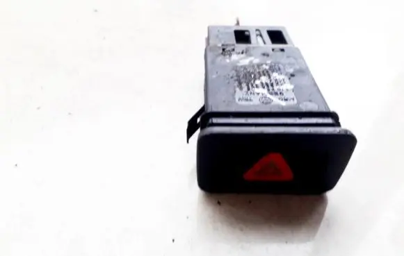 Volkswagen Golf IV Hazard light switch 1J0953235B