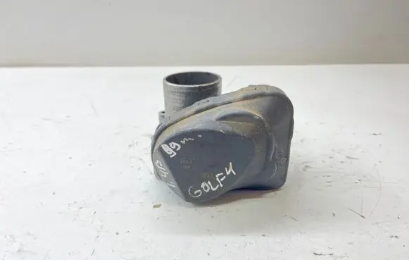 Volkswagen Golf IV Electric throttle body valve 