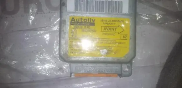 Peugeot 206 Airbag control unit/module 9643082380 550541500