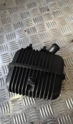 Audi A4 S4 B7 8E 8H Vacuum air tank 8e0129955