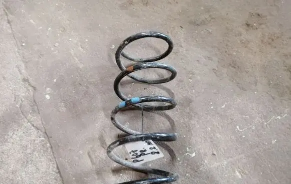Peugeot 607 Front coil spring