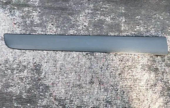 Suzuki SX4 Front door trim (molding) 990e0-79J07 10138749