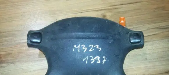 Mazda 323 Steering wheel airbag T93046A