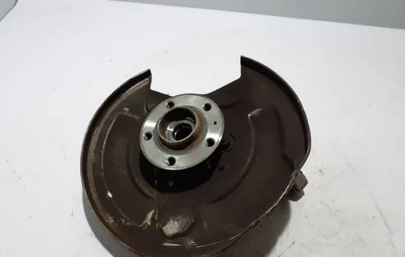 Volvo XC90 Rear wheel hub 31658320