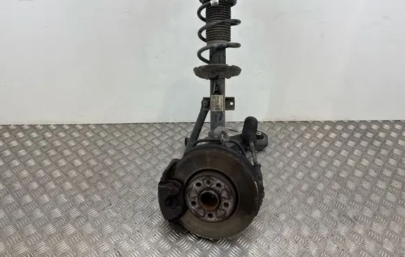 Seat Arona Front wheel hub spindle knuckle 