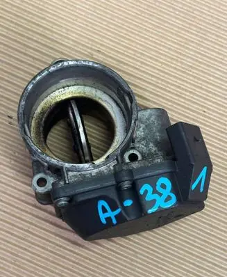 Volkswagen PASSAT CC Throttle valve 03G128063G A2C53249824