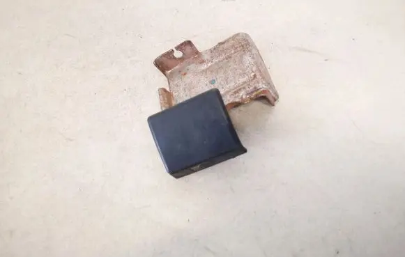 Nissan Primera Engine bonnet (hood) release handle