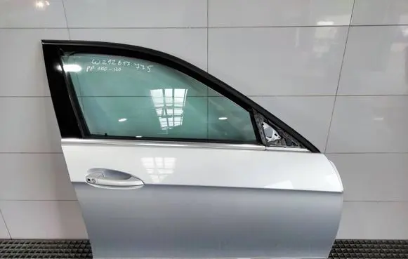 Mercedes-Benz E W212 Front door