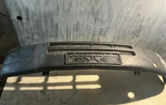 Renault Master II Front bumper 7700352110