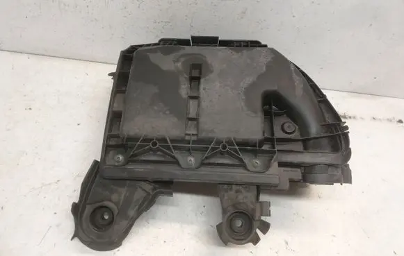 Citroen C4 II Air filter box 9673061080 1039257