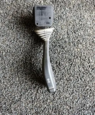 Opel Astra F Indicator stalk 90228194